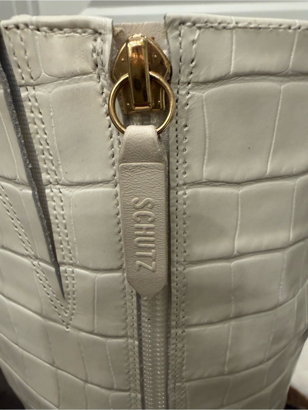 Schutz ivory croc knee boots 8.5 gold heel NWOT - Picture 6 of 7